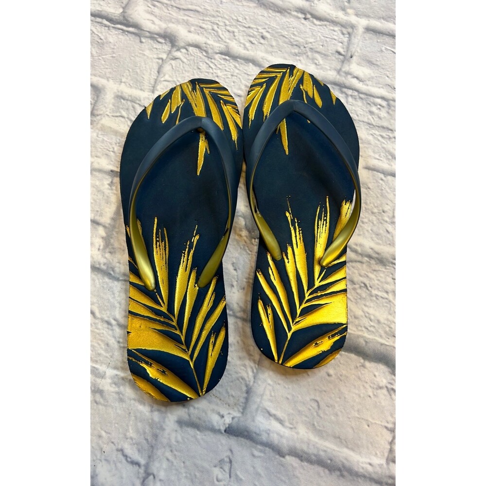 Flip flops - Picture 3 of 5